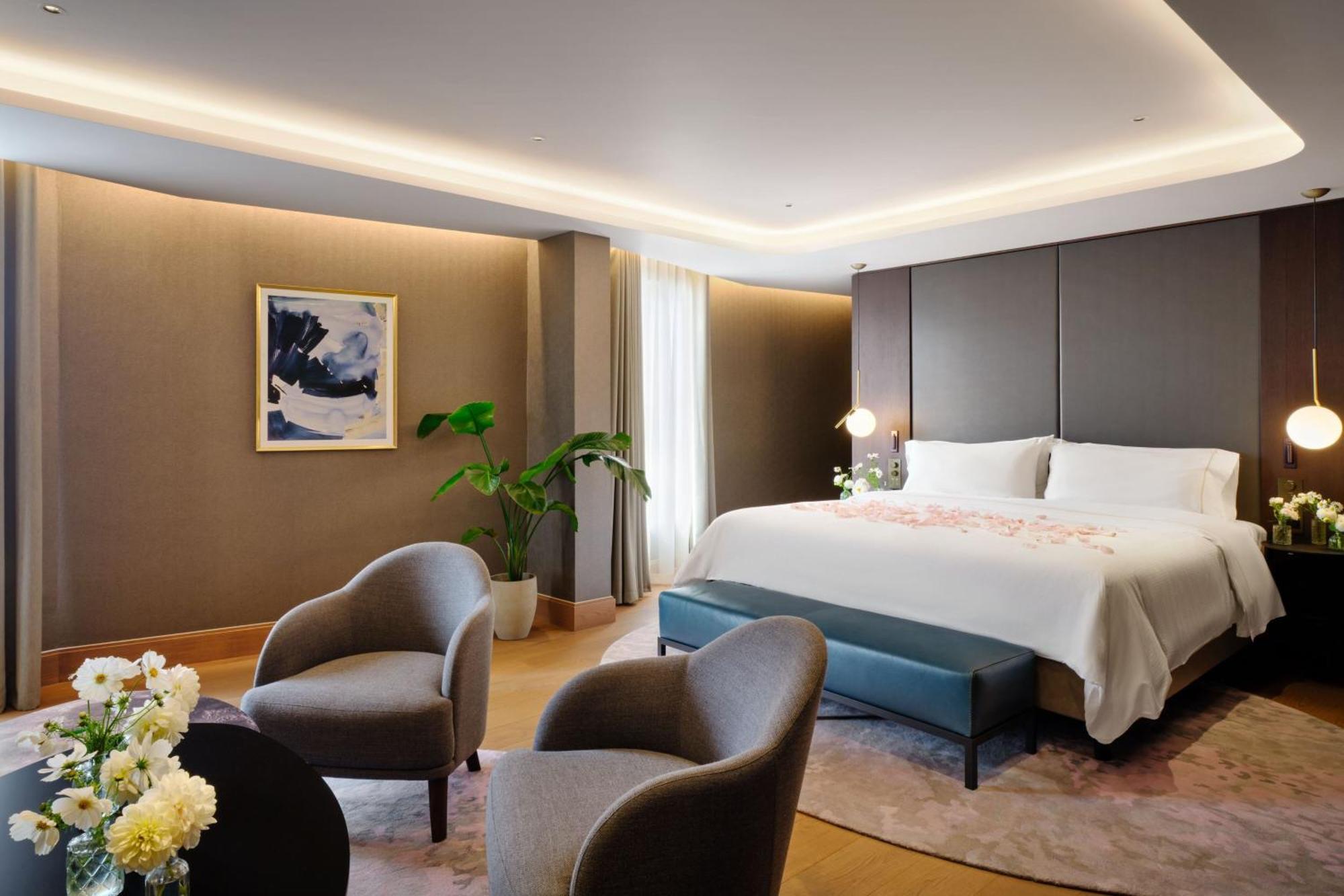 The Westin London City Exterior photo A bedroom at the hotel